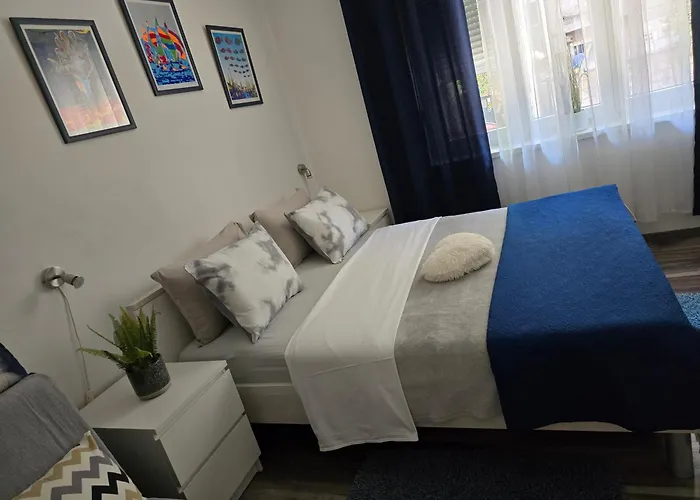 Lucky Πανσιόν